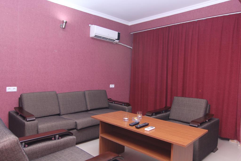 Hotel Rustavi Рустави Номер фото